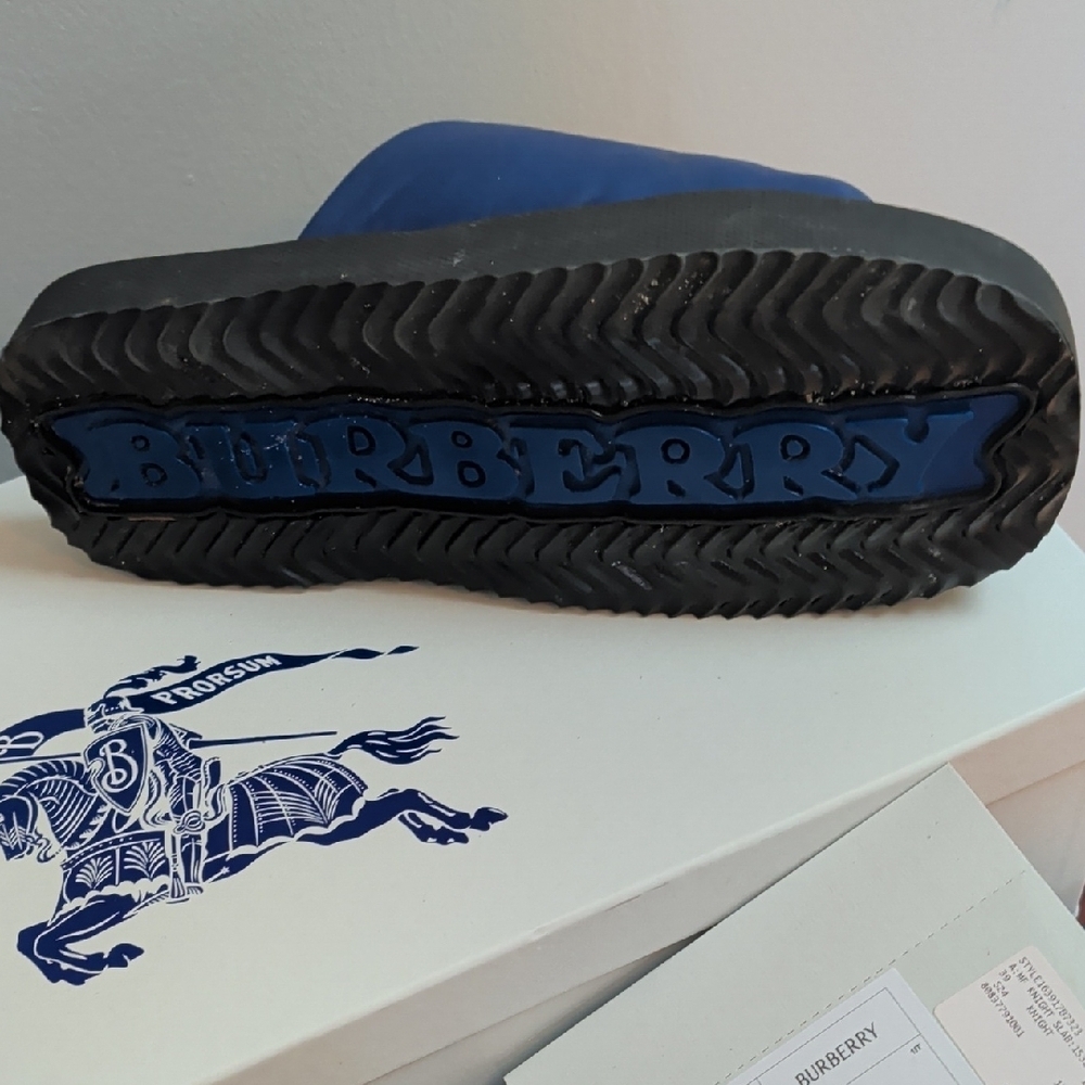 Burberry Men's Puffy Knight Slides - Picture 5 of 6